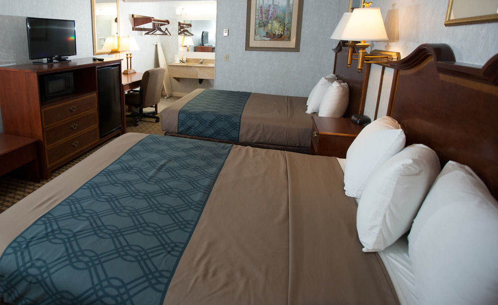 Econo Lodge Sturbridge Route 20 Bagian luar foto