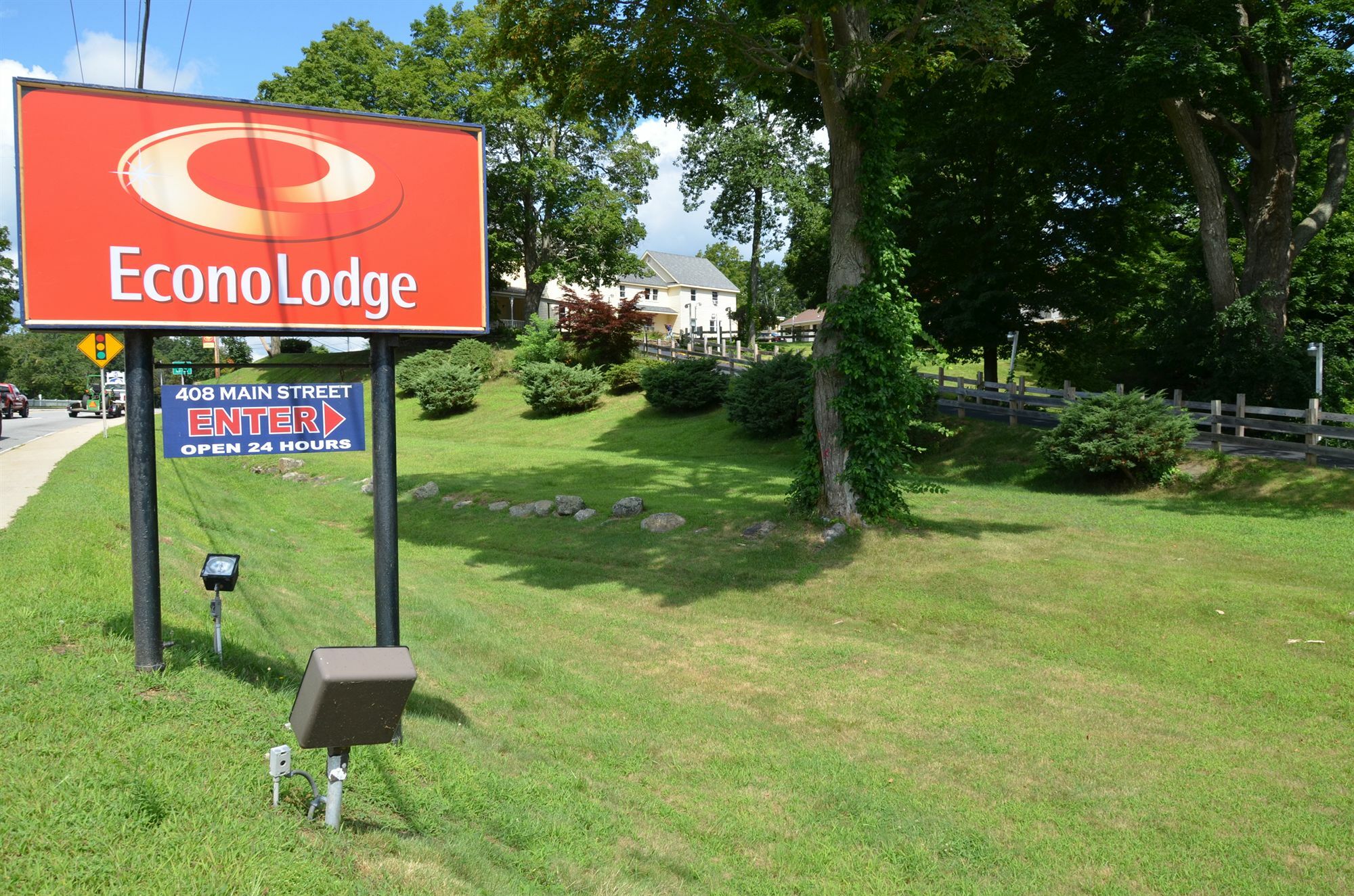 Econo Lodge Sturbridge Route 20 Bagian luar foto